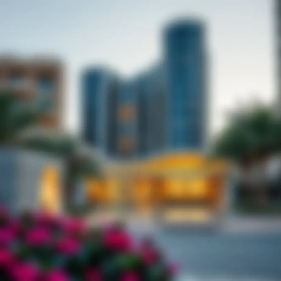 Understanding Residence Visa Status in Dubai Real Estate Introduction